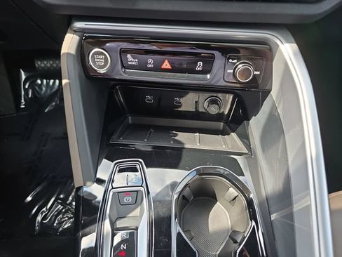 Used 2025 Audi Q5 Premium w/ Convenience Package AWD/4WD image 27