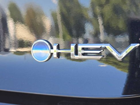 Certified 2026 Toyota Prius XLE FWD image 14