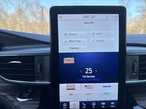 Certified 2023 Ford Explorer Limited w/ Limited Technology Package image 28