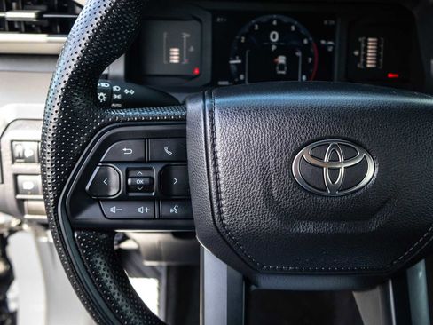 Used 2025 Toyota Tacoma SR w/ SR Upgrade Package image 37