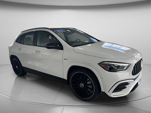 New 2025 Mercedes-Benz GLA 35 AMG 4MATIC image 6