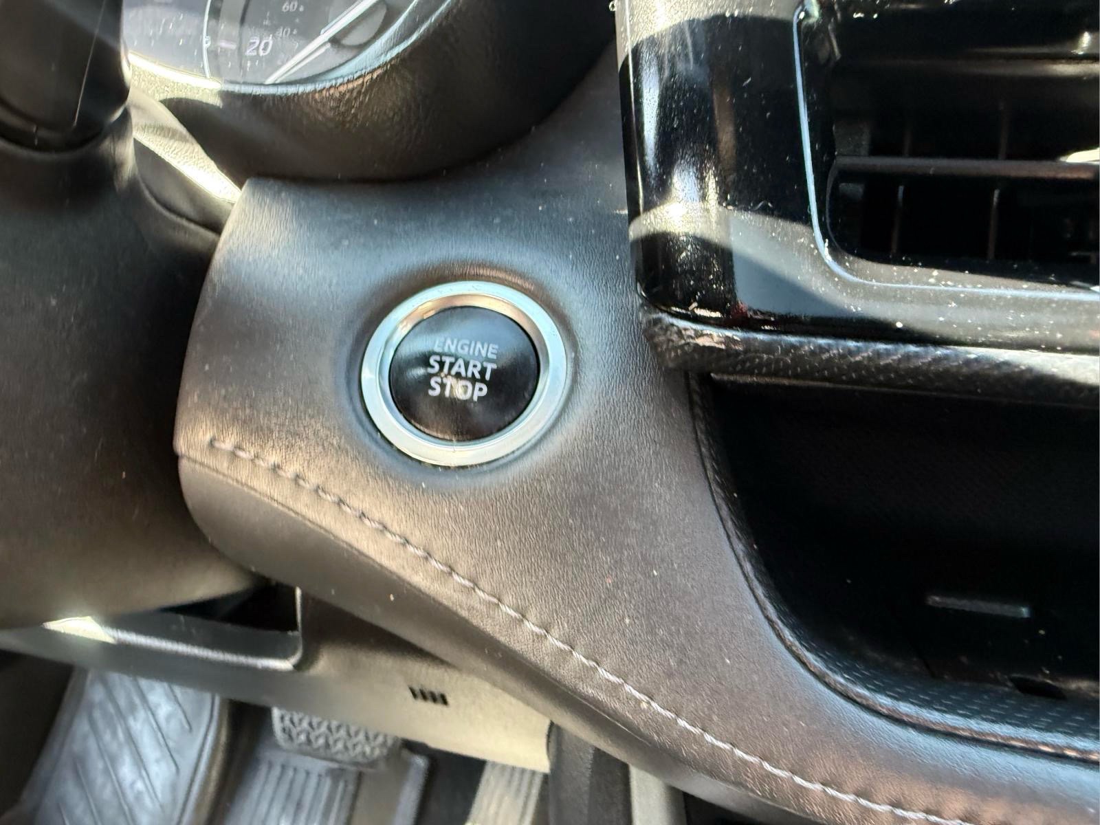 Used 2021 Toyota Highlander XSE AWD/4WD image 27