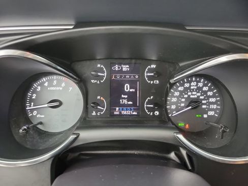 Used 2018 Toyota Sequoia Platinum RWD image 24