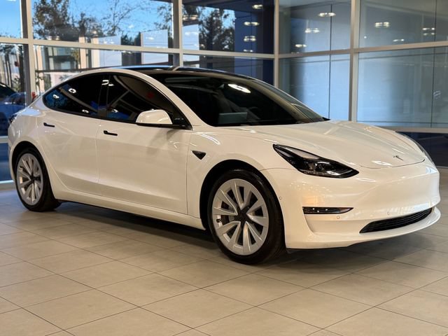 Used 2021 Tesla Model 3 Standard Range Plus RWD image 6