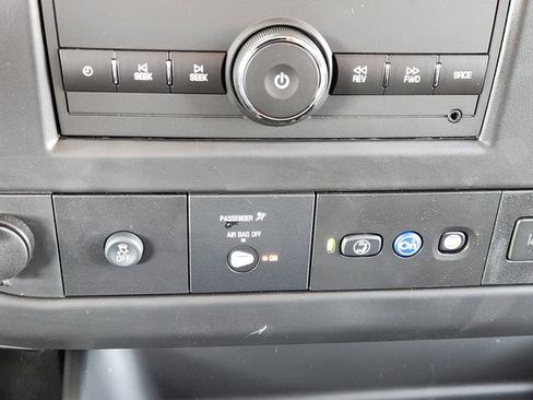 New 2025 Chevrolet Express 2500 w/ Driver Convenience Package RWD image 19