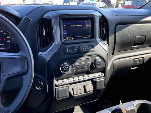 Used 2023 Chevrolet Silverado 1500 Custom AWD/4WD image 6