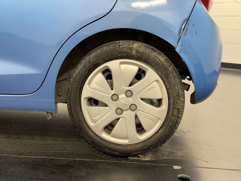 Used 2016 Chevrolet Spark LS image 23