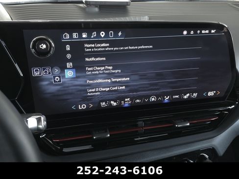 Used 2026 Chevrolet Silverado EV Trail Boss AWD/4WD image 16