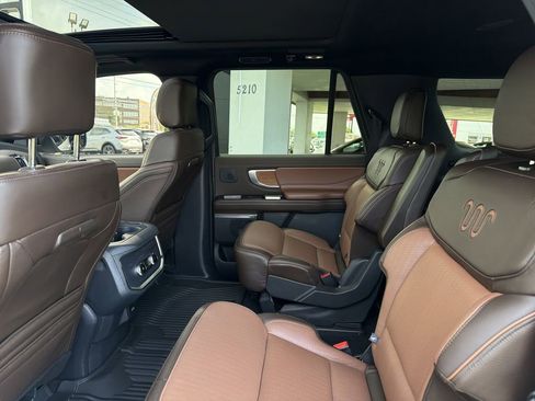 Used 2025 Ford Expedition Max King Ranch AWD/4WD image 22
