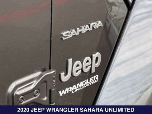 Used 2020 Jeep Wrangler Unlimited Sahara AWD/4WD image 28