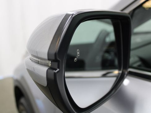 Used 2020 Honda CR-V EX image 9