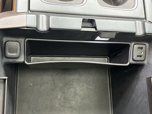 Used 2016 Chevrolet Silverado 2500 High Country w/ Duramax Plus Package image 26