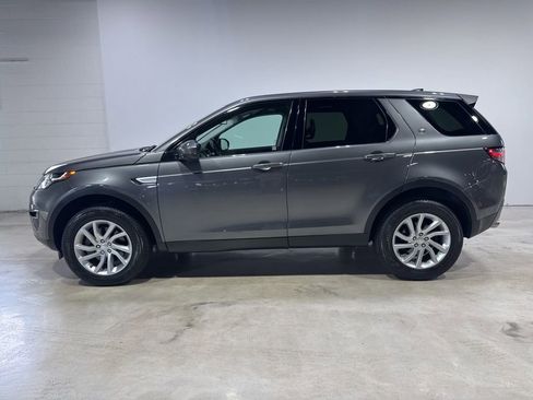 Used 2019 Land Rover Discovery Sport HSE AWD/4WD image 4