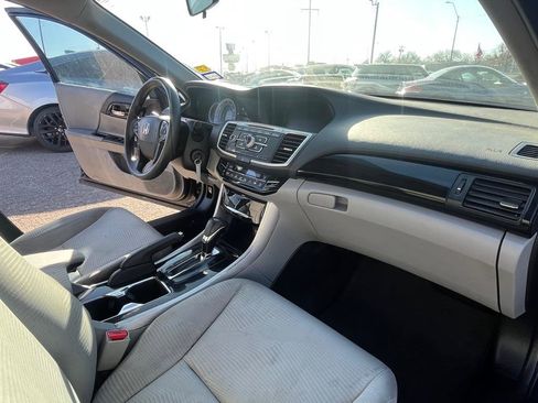 Used 2017 Honda Accord LX image 16