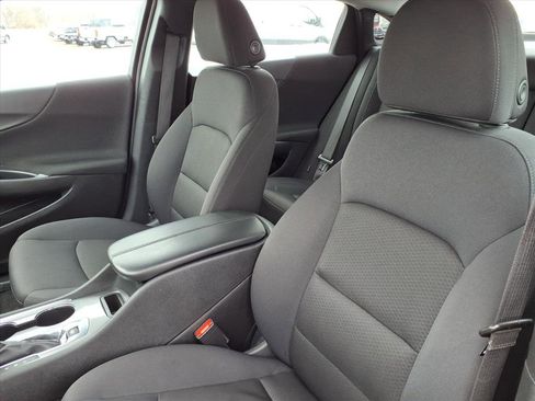 Used 2024 Chevrolet Malibu LT image 13