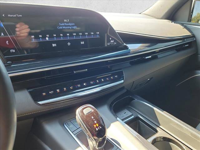 Used 2024 Cadillac Escalade Sport w/ Touring Package AWD/4WD image 21