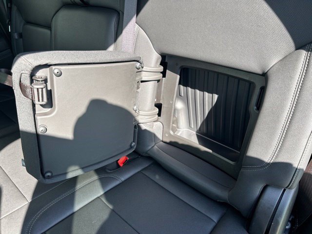 Used 2024 Chevrolet Silverado 1500 LTZ AWD/4WD image 41