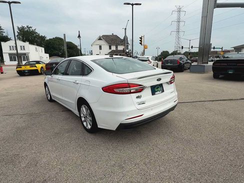 Used 2019 Ford Fusion Energi Titanium FWD image 6