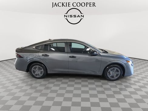 New 2026 Nissan Sentra S w/ S Cold Weather Package FWD image 4