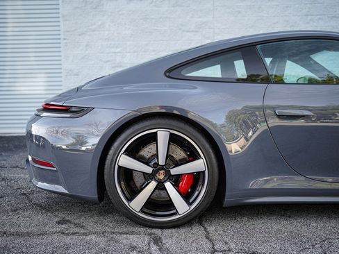 Used 2025 Porsche 911 Carrera S image 15