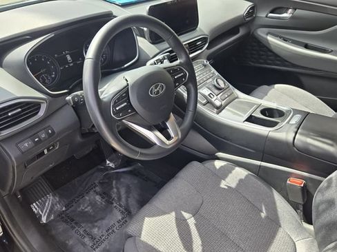 Used 2023 Hyundai Santa Fe SEL w/ Winter Weather Package FWD image 11