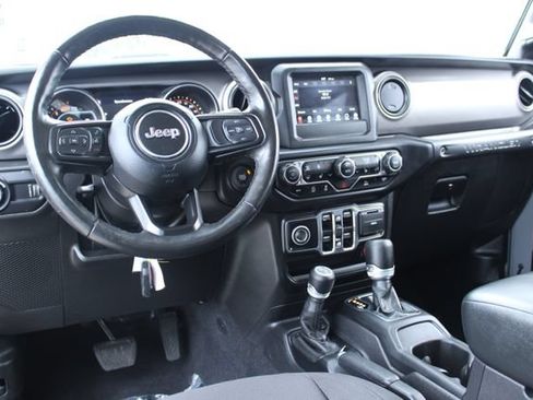 Used 2023 Jeep Wrangler Unlimited Sport AWD/4WD image 14