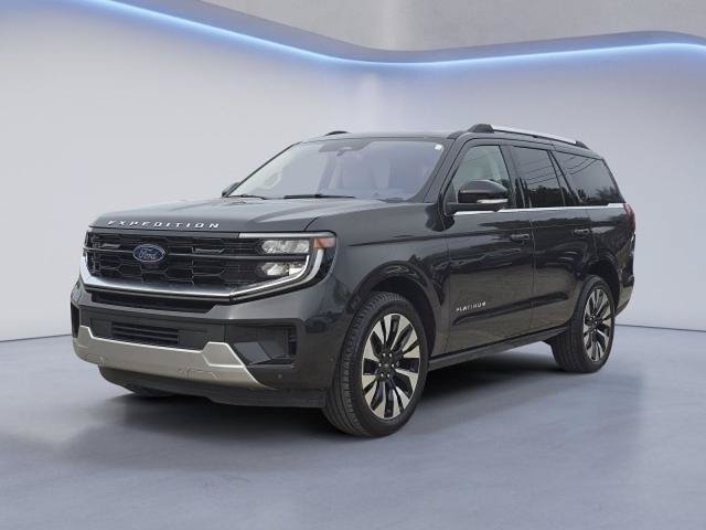 Certified 2025 Ford Expedition Platinum w/ Driver's Package AWD/4WD image 6