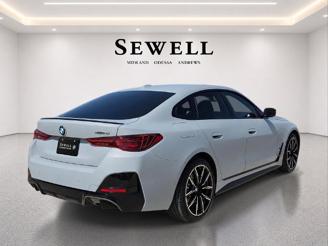 New 2026 BMW i4 eDrive40 w/ M Sport Package RWD image 4