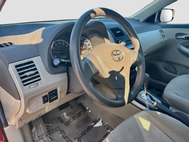 Used 2010 Toyota Corolla LE w/ All Weather Guard Pkg FWD image 9