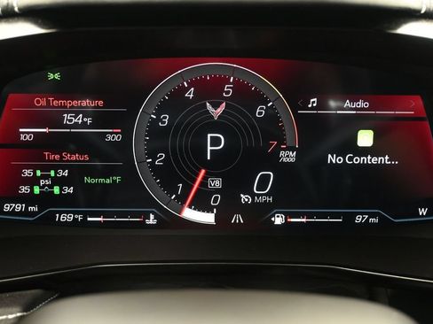 Used 2024 Chevrolet Corvette Stingray Preferred Cpe w/ Z51 Performance Package RWD image 5