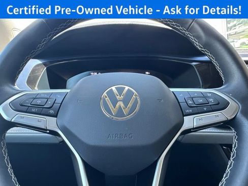 Certified 2024 Volkswagen Taos SE AWD/4WD image 15