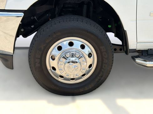 Certified 2026 RAM 3500 Laramie w/ Max Tow Package AWD/4WD image 13