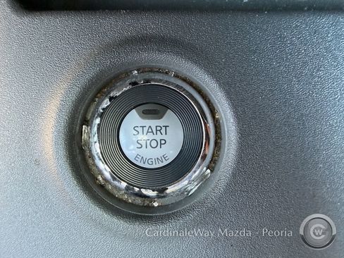 Used 2020 Nissan Frontier SV RWD image 14