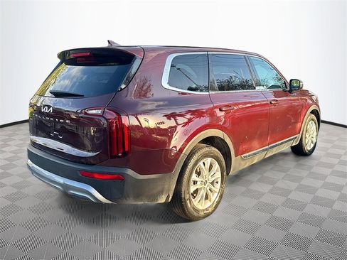 Used 2022 Kia Telluride LX image 6
