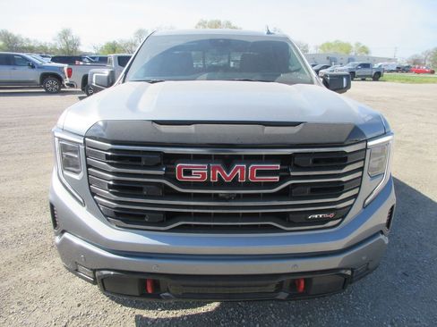 New 2026 GMC Sierra 1500 AT4 w/ AT4 Premium Package AWD/4WD image 12