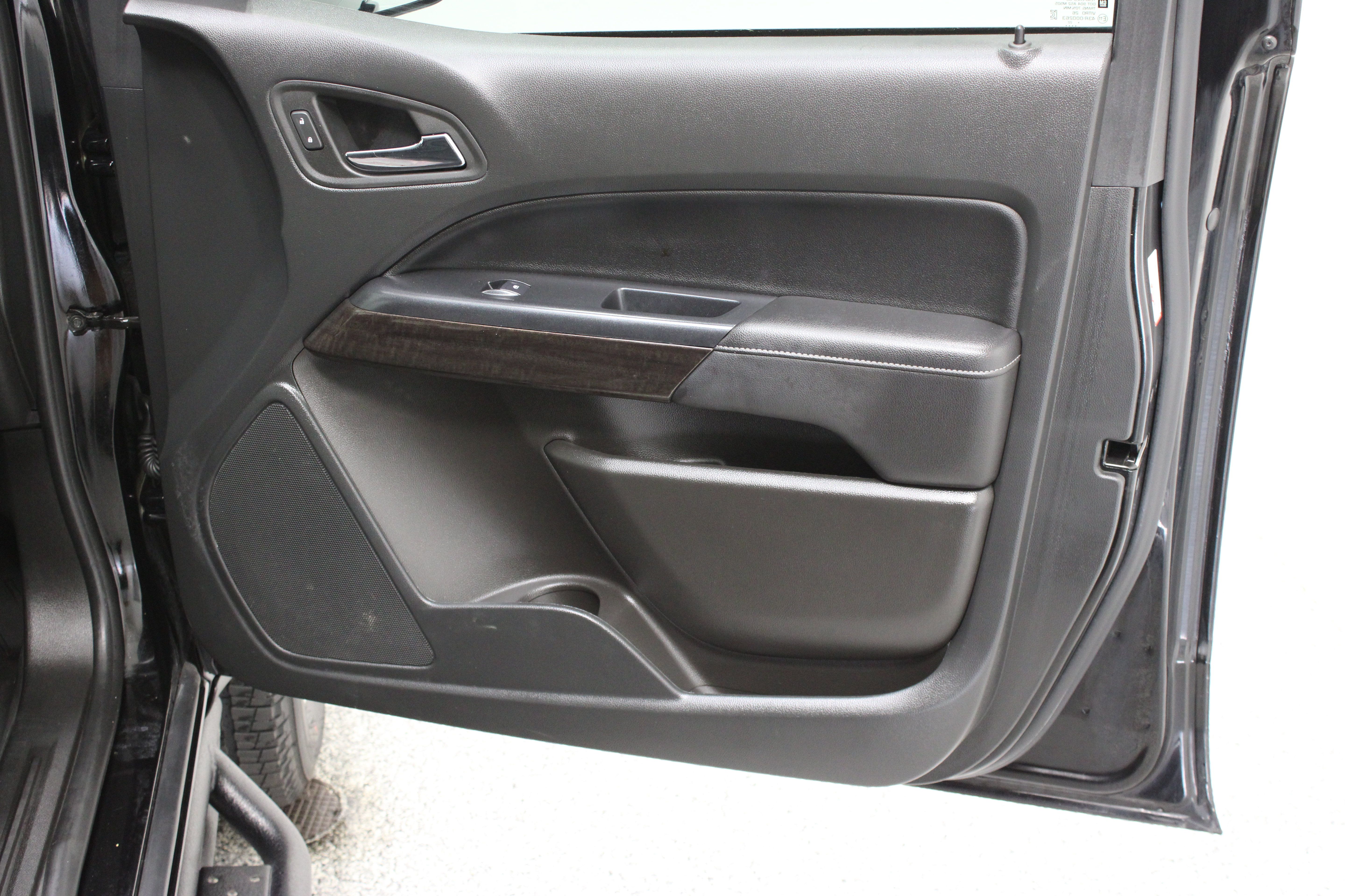 Used 2022 GMC Canyon Elevation w/ Elevation Premium Package RWD image 34