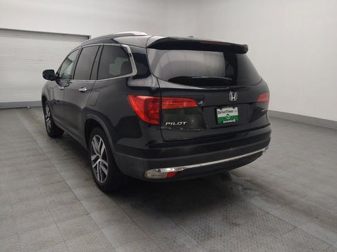 Used 2017 Honda Pilot Touring image 5