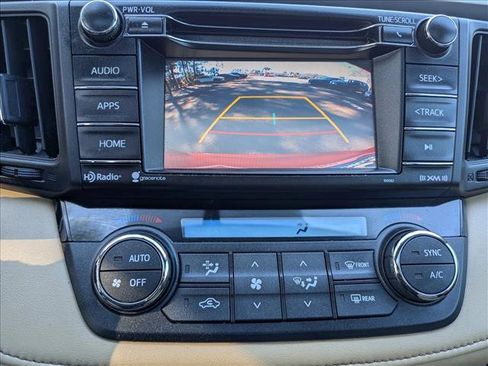 Used 2016 Toyota RAV4 XLE image 17