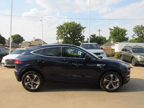 Used 2022 Jaguar E-PACE SE image 5