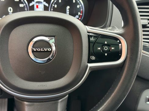 Used 2017 Volvo XC90 T6 Momentum w/ Vision Package AWD/4WD image 34