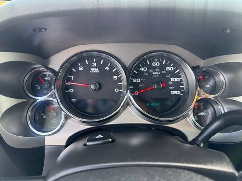 Used 2010 Chevrolet Silverado 1500 LT w/ Power Pack Plus RWD image 14