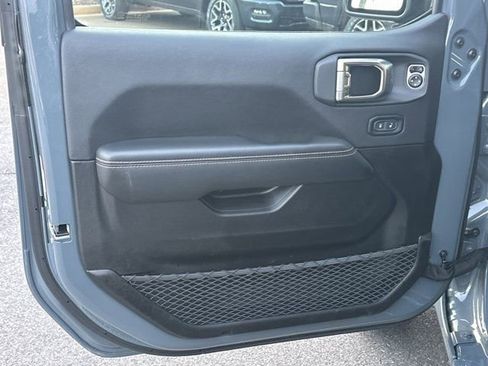 Certified 2025 Jeep Wrangler Unlimited Sahara w/ Safety Group image 13