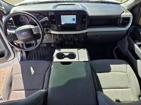Used 2024 Ford F250 XL w/ STX Appearance Package AWD/4WD image 8