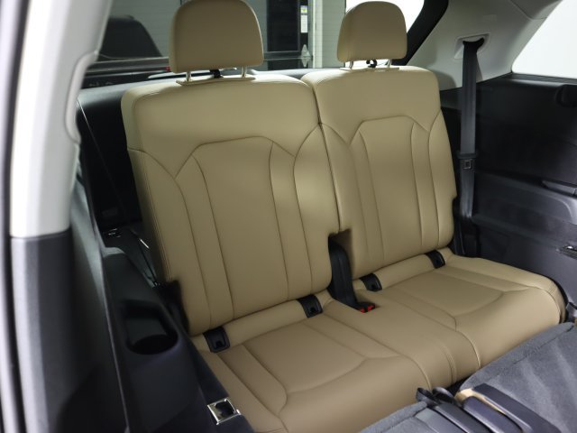 Certified 2026 Audi Q7 2.0T Premium Plus AWD/4WD image 21
