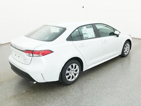 New 2026 Toyota Corolla LE image 9