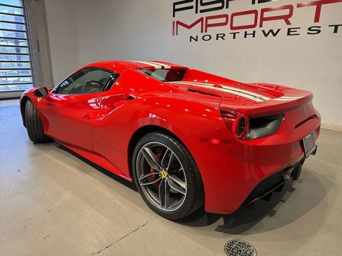 Used 2018 Ferrari 488 Spider RWD image 6