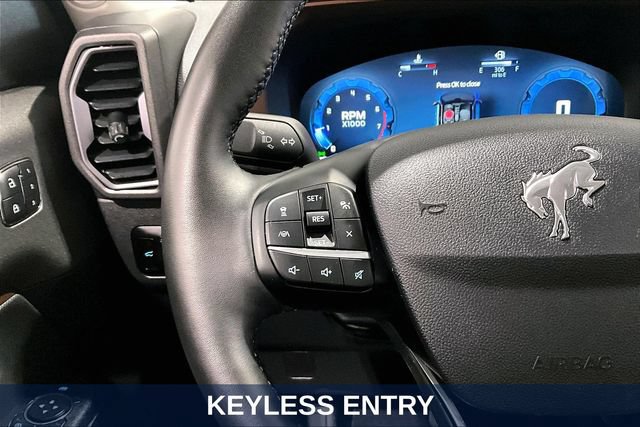 Used 2025 Ford Bronco Sport Outer Banks w/ Outer Banks Tech Package+ AWD/4WD image 15