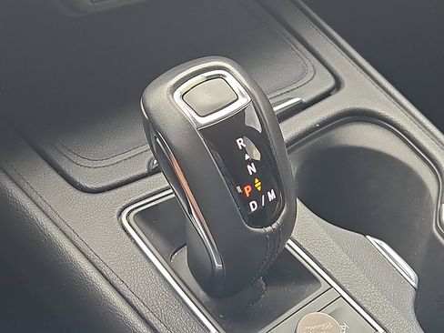 Used 2019 Cadillac XT4 Sport image 21