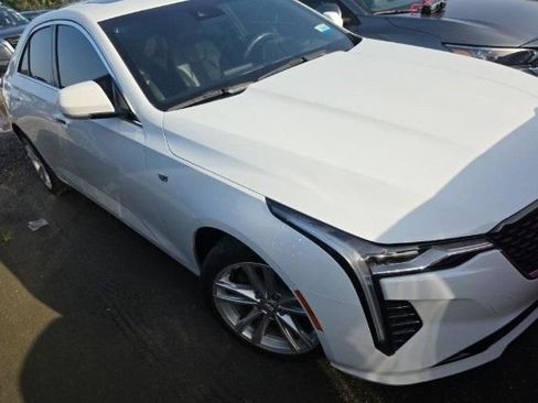 Used 2021 Cadillac CT4 Luxury w/ Sun And Sound Package RWD image 2