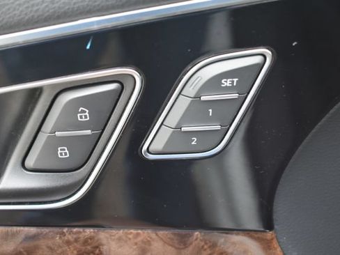 Used 2018 Audi Q7 3.0T Prestige w/ Prestige Package AWD/4WD image 21